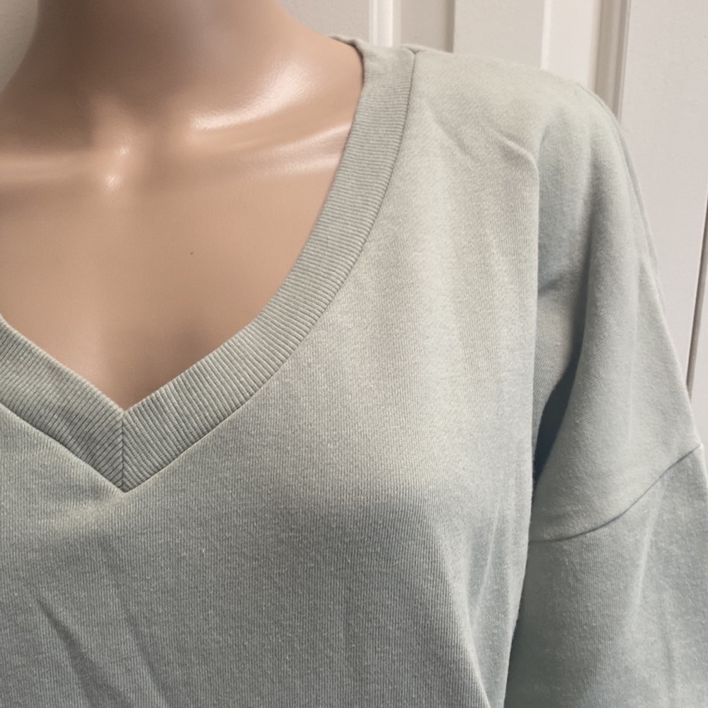 NWOT Zenana Outfitters Womens 1X Sage Green Sweatshirt. So soft! With pockets. - Picture 7 of 12